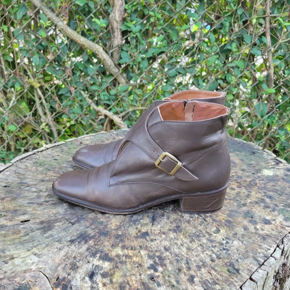 Women Vintage Brown Short Ankle Booties By Talbots Size 7M/Women Leather Boots/ - Picture 5 of 10